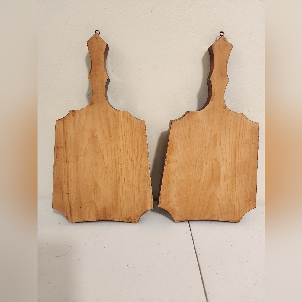 Wooden Etched Carvings - Picture 2 of 8